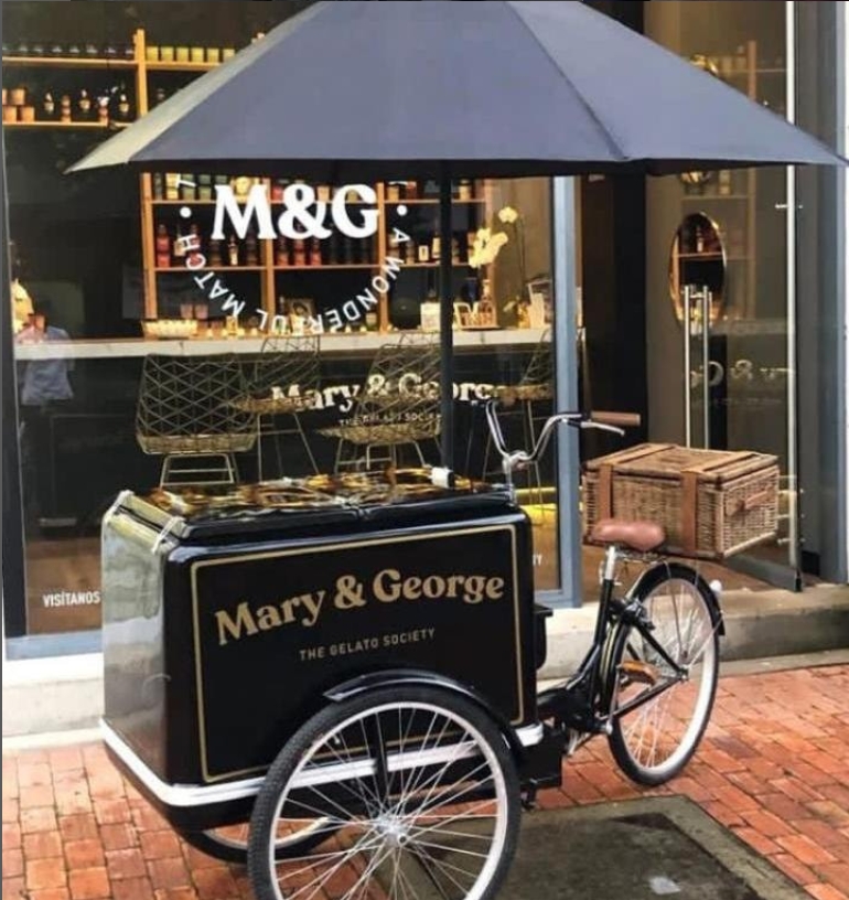 Carro pare venta de helados y alimentos modelo Multiuso con Triciclo italiano de cromofibra cromoimpulso Bogotá